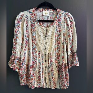 Anthropologie | Maeve Floral Peasant Top | Bell Sleeves | Button | Lace | Size 4